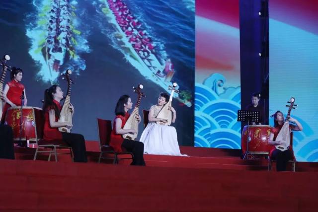 章红艳琵琶演奏《龙船》