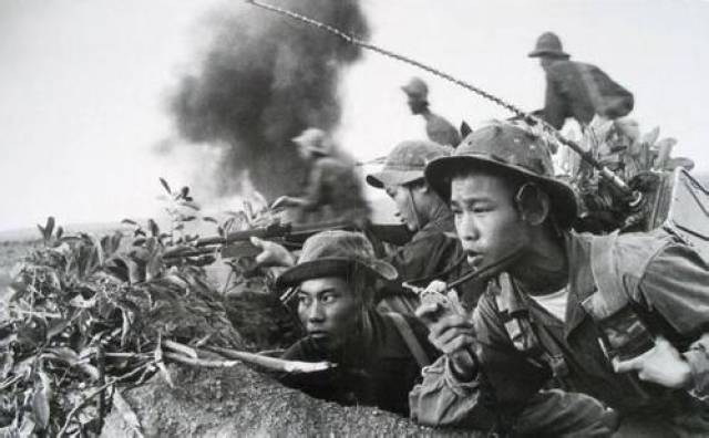 历史记载越南反击战中300名越军新兵死亡没有伤口,都是怎么死的?