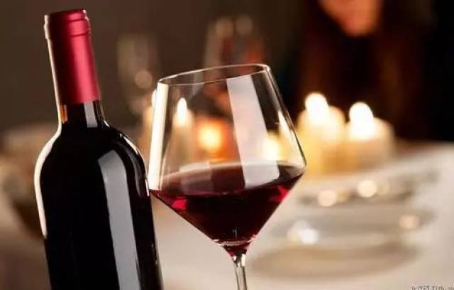 如何辨别灌装葡萄酒和原装原瓶进口葡萄酒