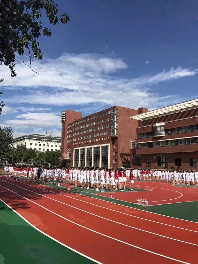 北师大附属实验中学国际部|青春的西单景,四海的实验人