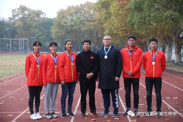 喜报|衢州二中桂华干老师,周孟佳校友荣获最美体育人