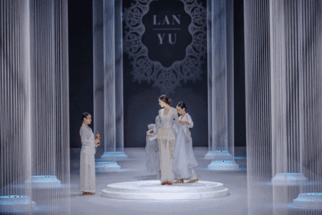 这位美女设计师圆梦戛纳,莱昂纳多,jessie j,关晓彤等
