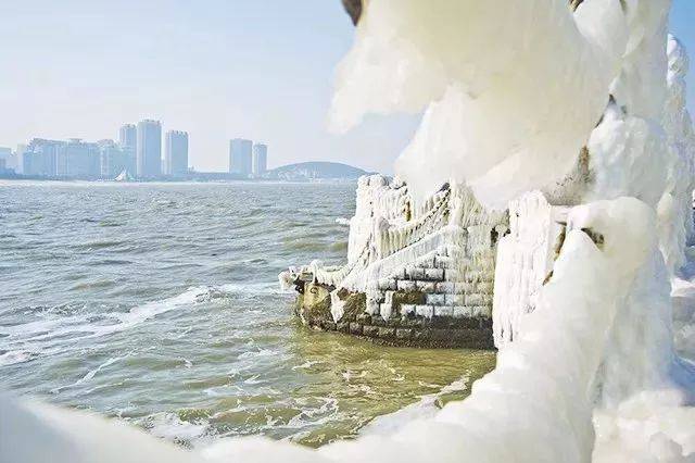 威海靠西的海冬天能,威海适合过冬吗,威海冬天有什么(第2页)_大山谷图库