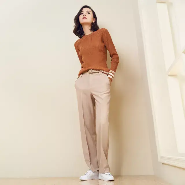 商品名:冬季女裤子2017新款外穿宽松韩版百搭米色直筒长裤秋冬阔腿裤