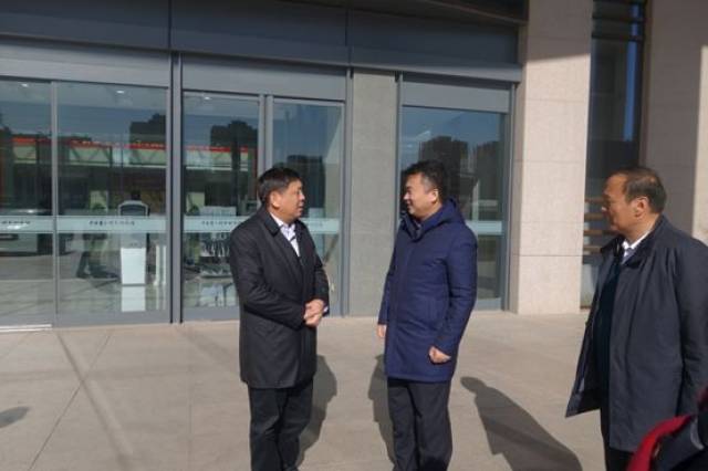 市局党委书记,局长王文生,市局党委副书记,常务副局长张丰程带领下来