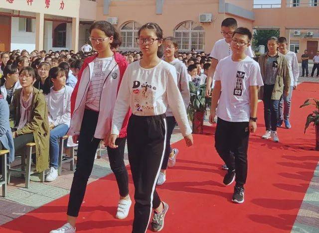 走过2017,溱潼二中在成长