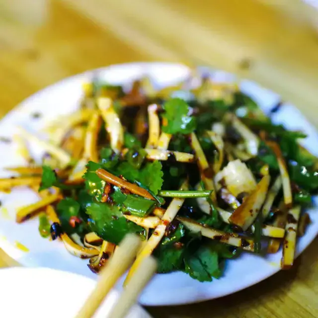 这个地方有诗有远方,还有要美食(绥阳美食攻略)