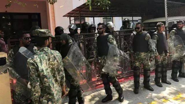 外交部:马尔代夫局势稳定前 中国公民暂勿前往