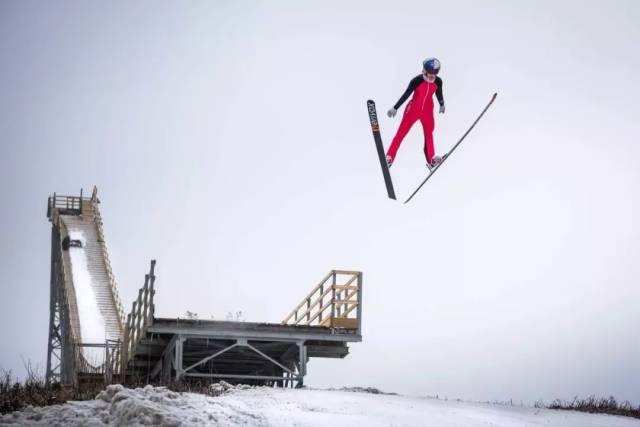 13. ski jumping 跳台滑雪