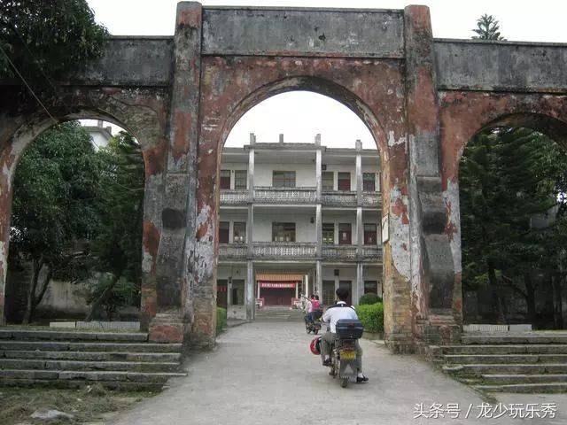 信宜人你知道信宜的旧"八景 "与新"八景 "是哪些吗?