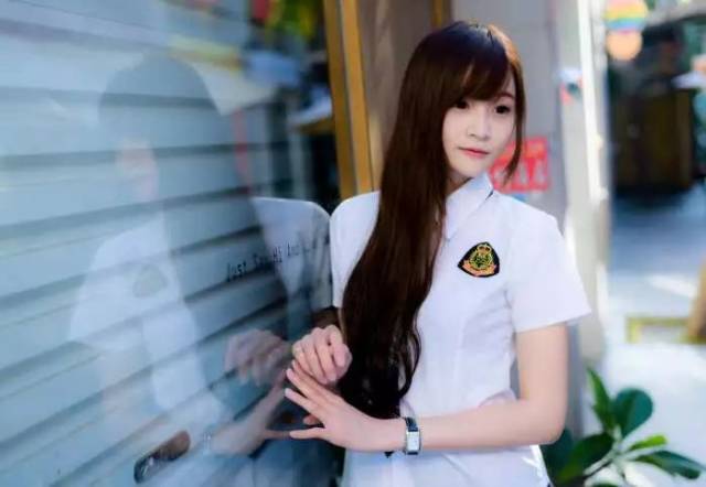 跟女生聊天的10大雷区, 你犯了几条? 我们来教你正确聊天技巧!