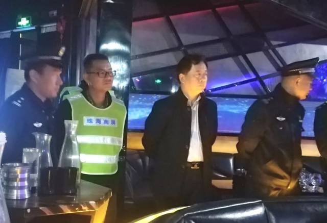 昨晚,珠海南屏启动利剑二号扫黑除恶行动,20