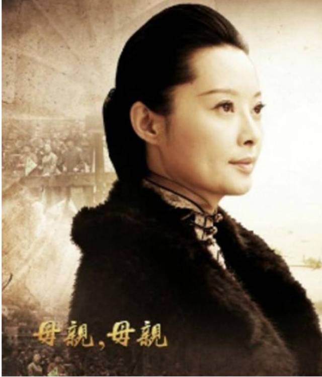 袁立晒年轻时性感照,身材,颜值和气质不输范冰冰!
