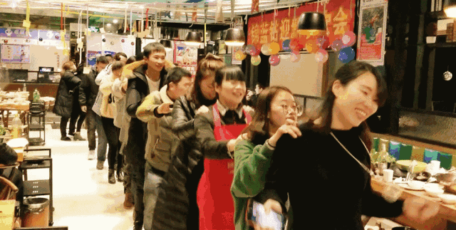这样的年会你见过吗?