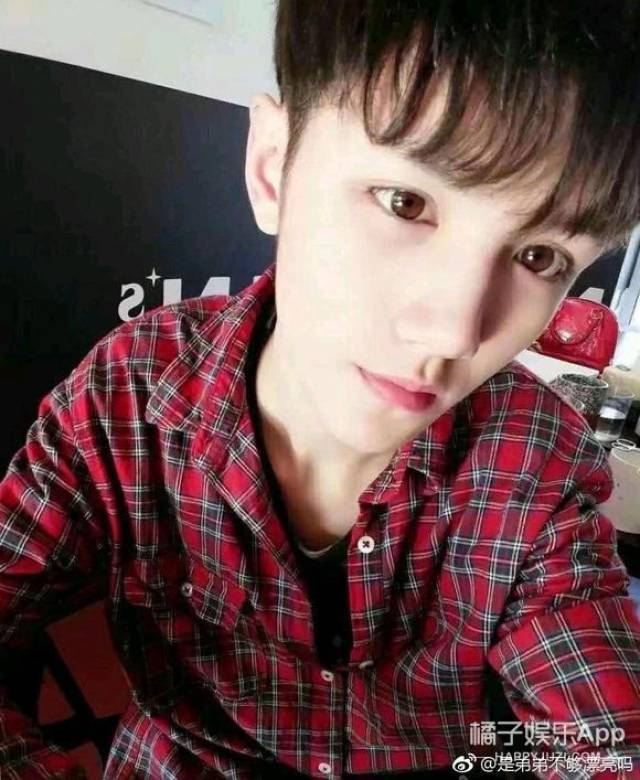 成龙儿子,孙红雷发小的亲戚.《偶练》都是"宝藏"男孩普通高中莆田图片