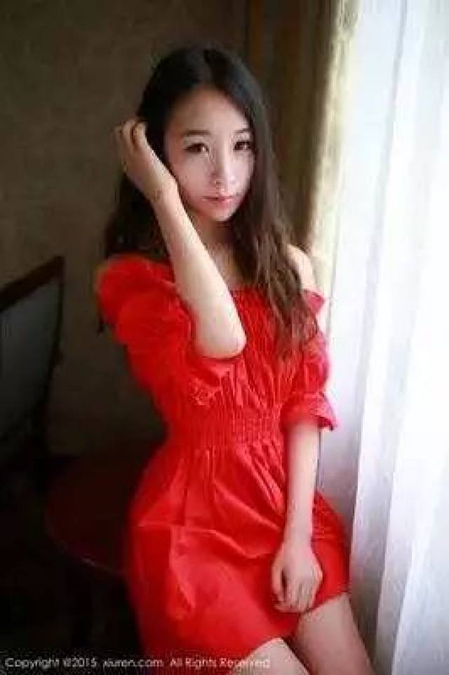 跟女生聊天的10大雷区, 你犯了几条? 我们来教你正确聊天技巧!