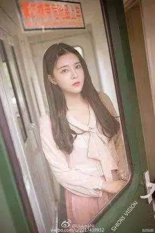 跟女生聊天的10大雷区, 你犯了几条? 我们来教你正确聊天技巧!