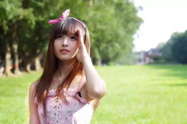 跟女生聊天的10大雷区, 你犯了几条? 我们来教你正确聊天技巧!