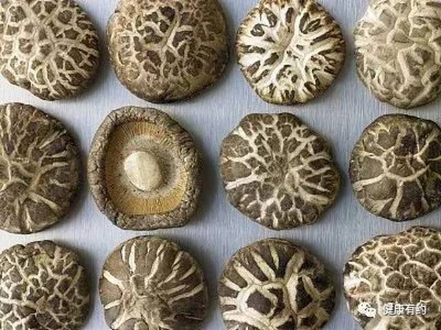 鲍鱼、海参、冬菇、瑶柱…十大年货食用禁忌,