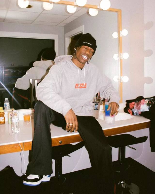 travis鬼脸图片,travisscott鬼脸图片 壁纸| 能引爆音乐现场,travis scott的嘻哈日常