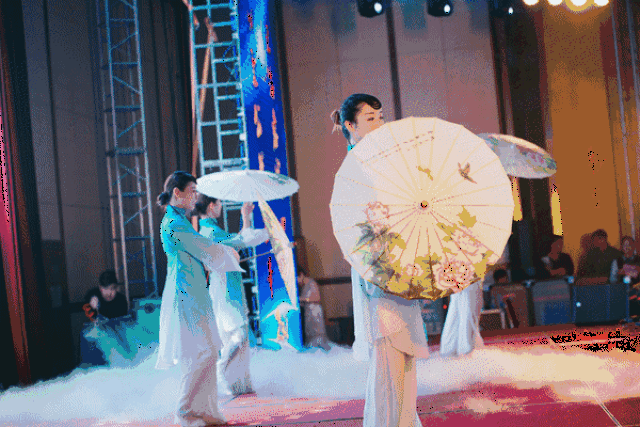燃爆现场 开场舞《龙凤呈祥》 舞蹈《中国范儿》 舞蹈《水墨山水》