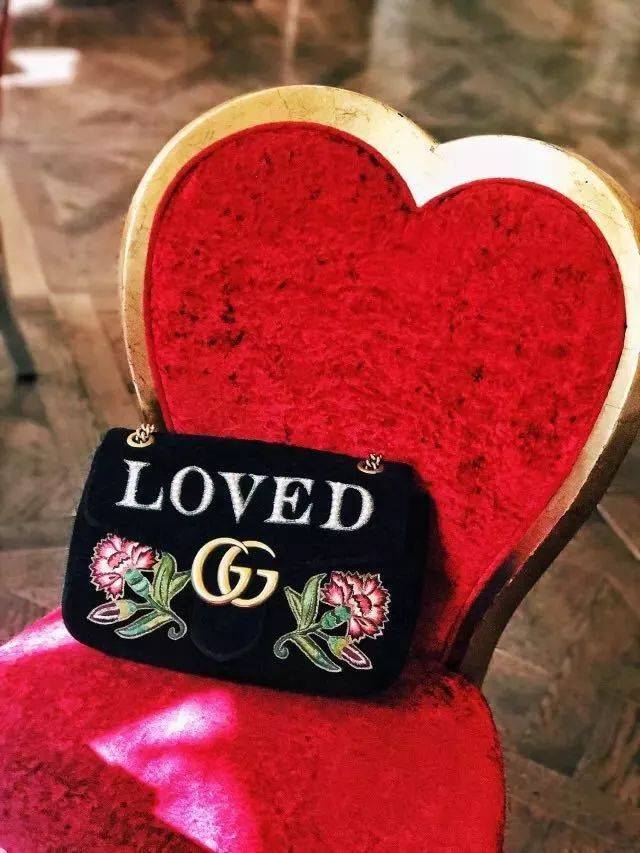 blind for love 古驰,blind for love "blind for love" 情人粉的二月,玫粉色的gg marmont包包才是回头率和