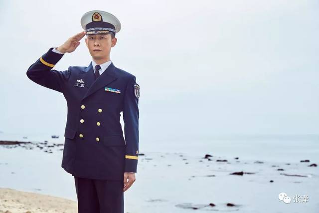 《红海行动》倒计时3天,队长杨锐带你启航