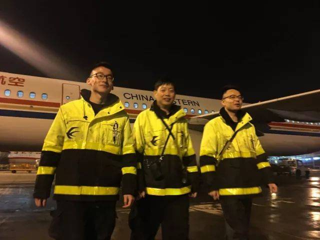 强"将 他们在全民航的舞台大放异彩 他们代表着东航机务!