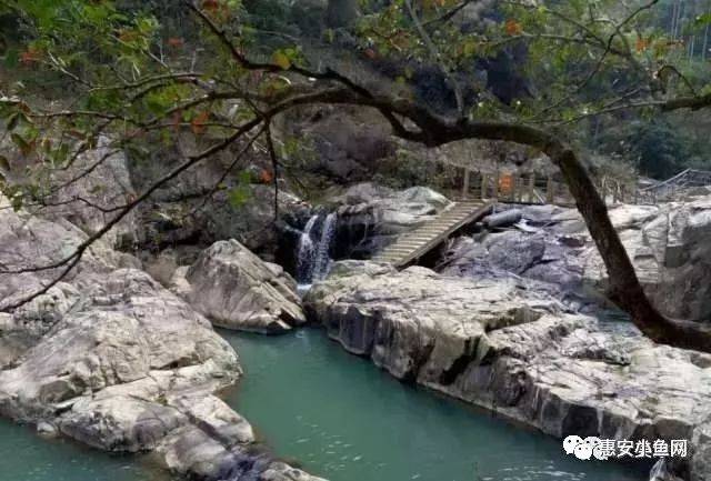 泉港| 后龙捣毁传销组织窝点解救被困人员4人/涂岭新增这条旅游线路坐