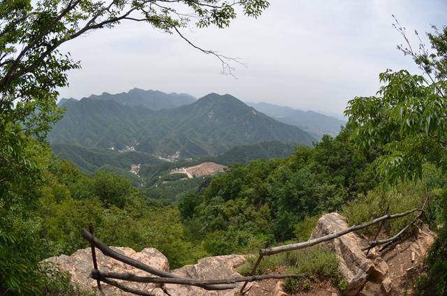 登顶天津第一峰—九山顶,天津海拔最高的地方,高达1078米