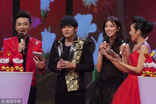 时隔7年重返春晚的周杰伦将在春晚倒计时特别节目中亮相.