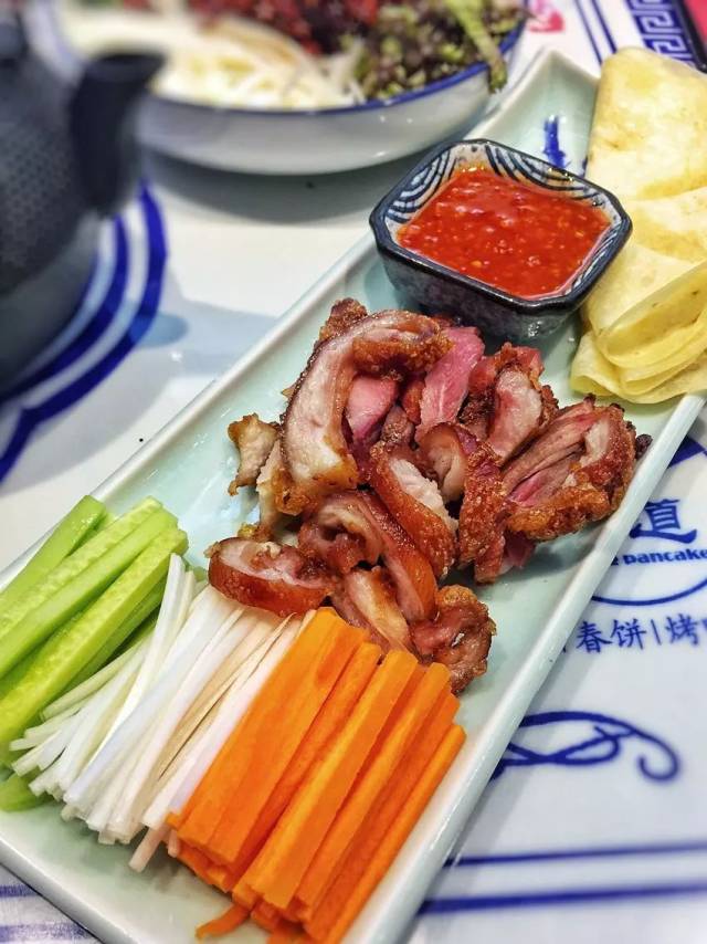 留在深圳的人,春节这些店都不打烊!逛吃逛吃不用愁!北美食街好吃什么的王府井有图片