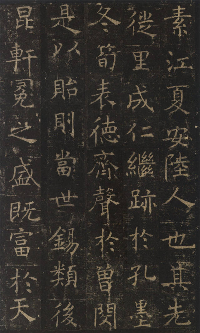 褚遂良字登善,杭州钱塘人.通直散骑常侍亮子.