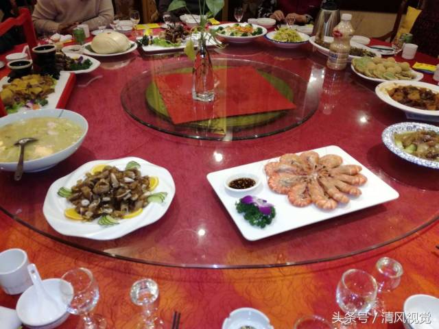 舌尖上的年夜饭眼花缭乱,哪一桌让你过目不忘?