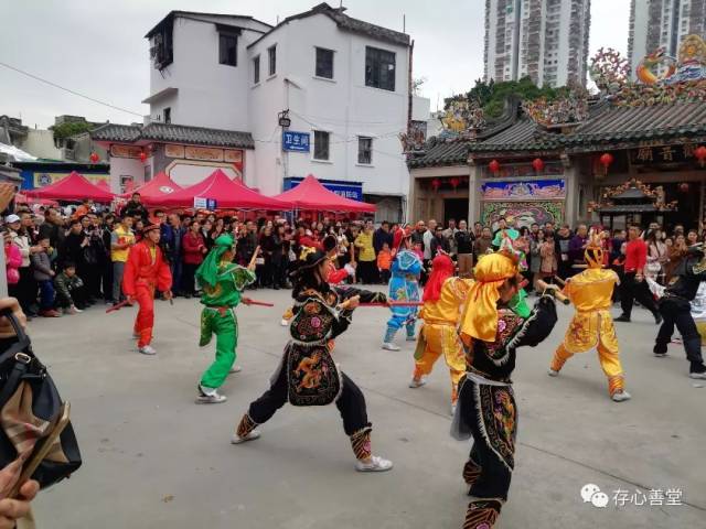 大年初二 ,戊戌年存心庙会英歌雄姿闹新春!