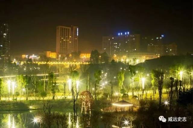 花灯初上,威远最美夜景,刷爆朋友圈.