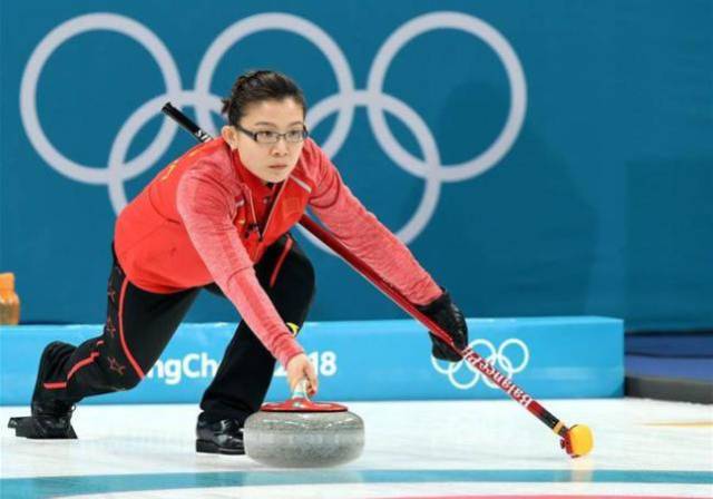 北京时间2月18日消息,2018年平昌冬奥会女子冰壶比赛在江陵冰壶馆