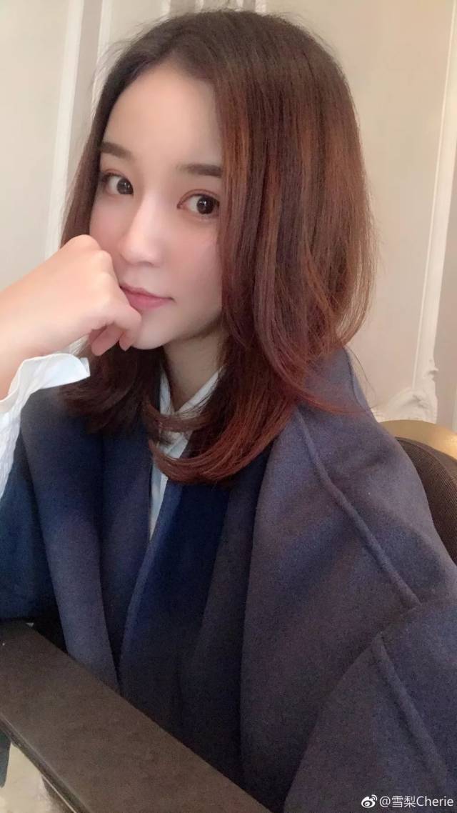 温州网红一姐雪梨生子,收入过亿_手机搜狐网