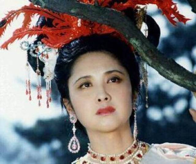 她是众人心中最美女儿国国王,美得一点都不为过