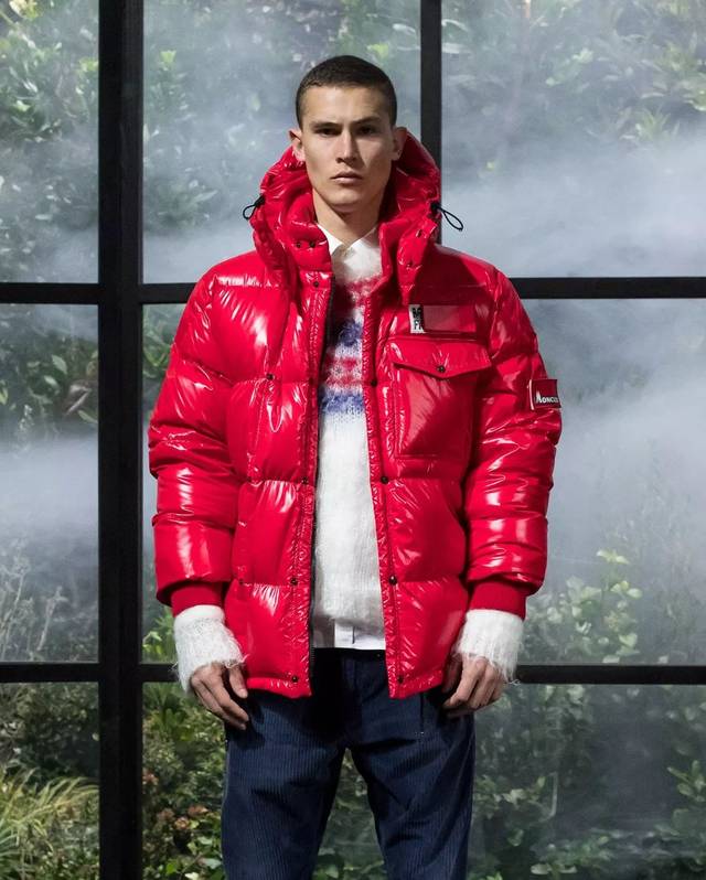 当moncler 遭遇 "闪电",日,法 "混血" 就这么诞生了!