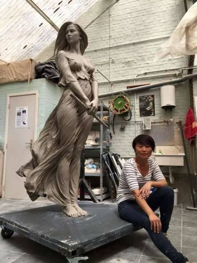 央美才女的人体雕塑作品,太惊艳了【天涯艺术1040期】