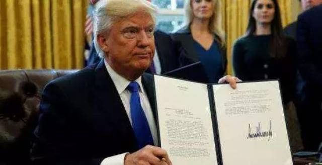 特朗普痛批亲属移民 岳父岳母却靠着它入籍美