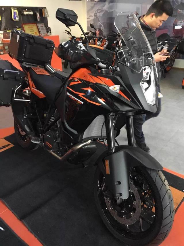 转让|云南玉溪市大贸ktm1090adv,2018年2月8日提的车未上牌