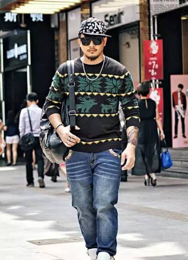 家有胖男人,穿衣搭配 秋冬毛衣这样穿