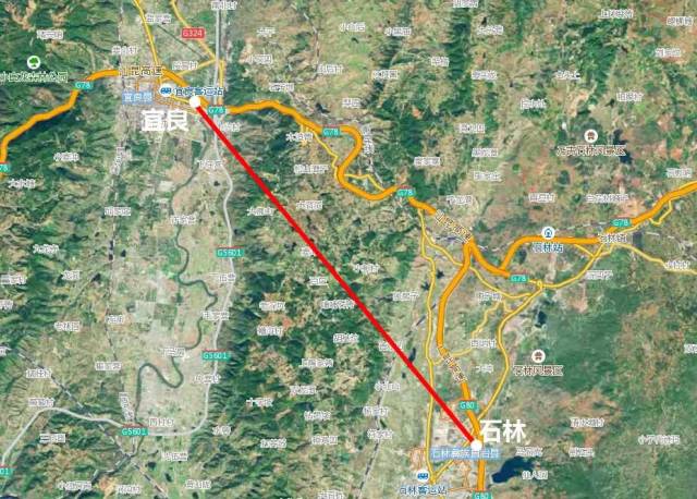 实施自然村公路路面硬化建设12公里