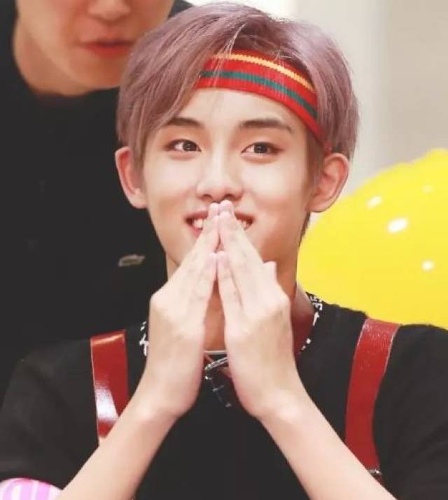 作为韩国sm公司旗下nct127男团中唯一的中国成员,董思成不仅是队内的
