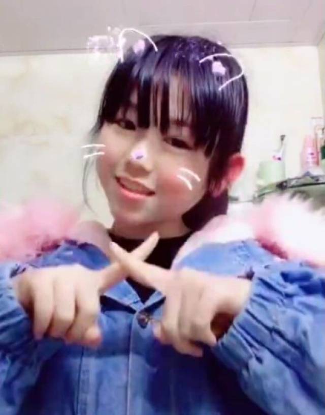 网友直呼:是王俊凯的亲妹妹吧!