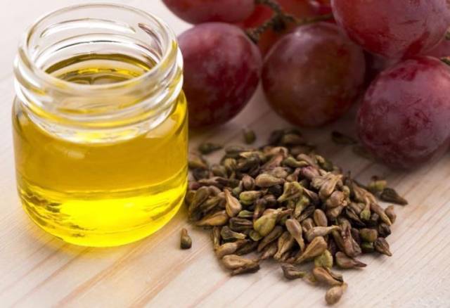 人民日报:14种保健品被吹上天,却没什么卵用