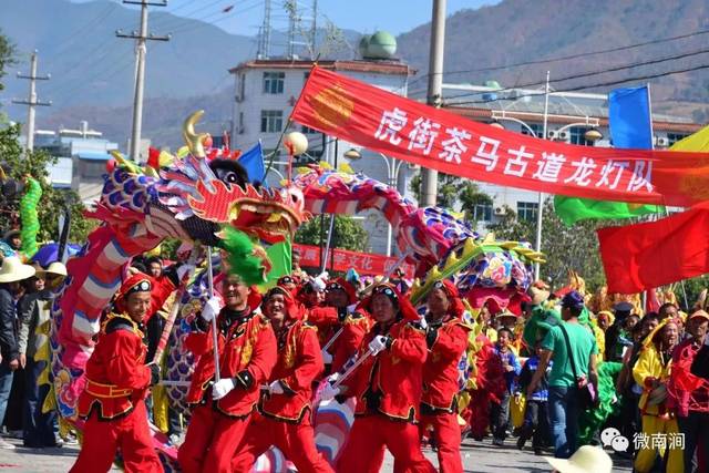 错过一年又要等一年!正月初九龙灯会,相约南涧县城嗨起来