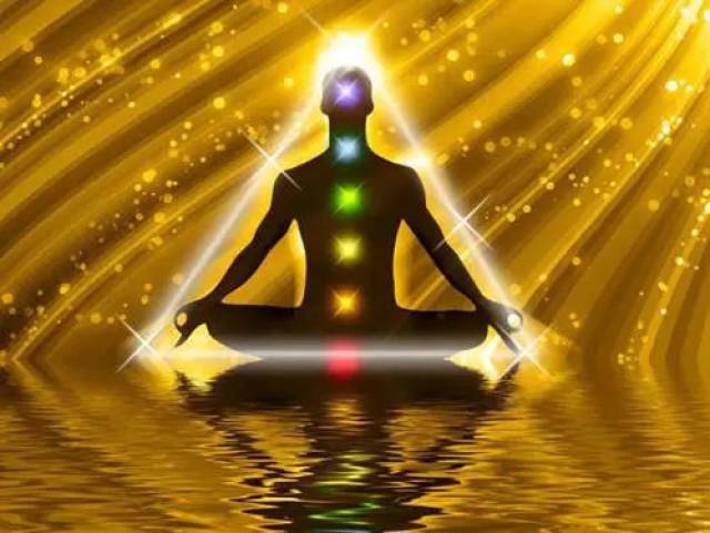 冥想的好处与盘腿的奥秘